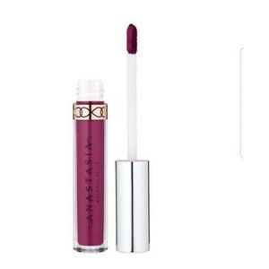 🚫SOLD!!🚫 ABH liquid lipstick Catnip